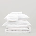Lusso | 100% Cotton Sateen Taupe Pipping Queen Size White Duvet Cover Set